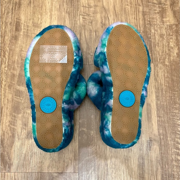 NWOT UGG Oh Yeah Marble
Aquatic Blue Sheepskin Slide Slippers!  Size: 7 EU 38 - Picture 2 of 8